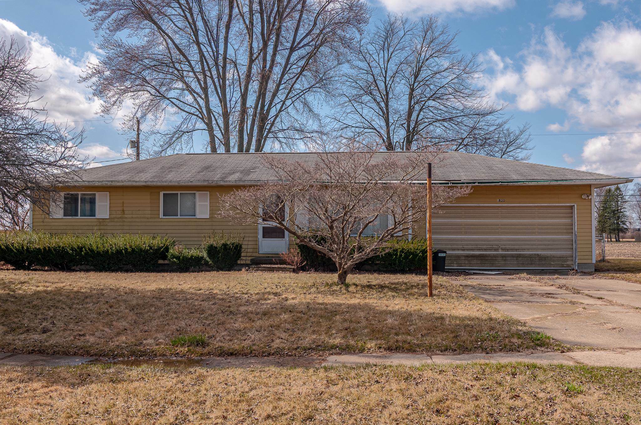 Property Photo: 4820 S Washington Road MI 48601