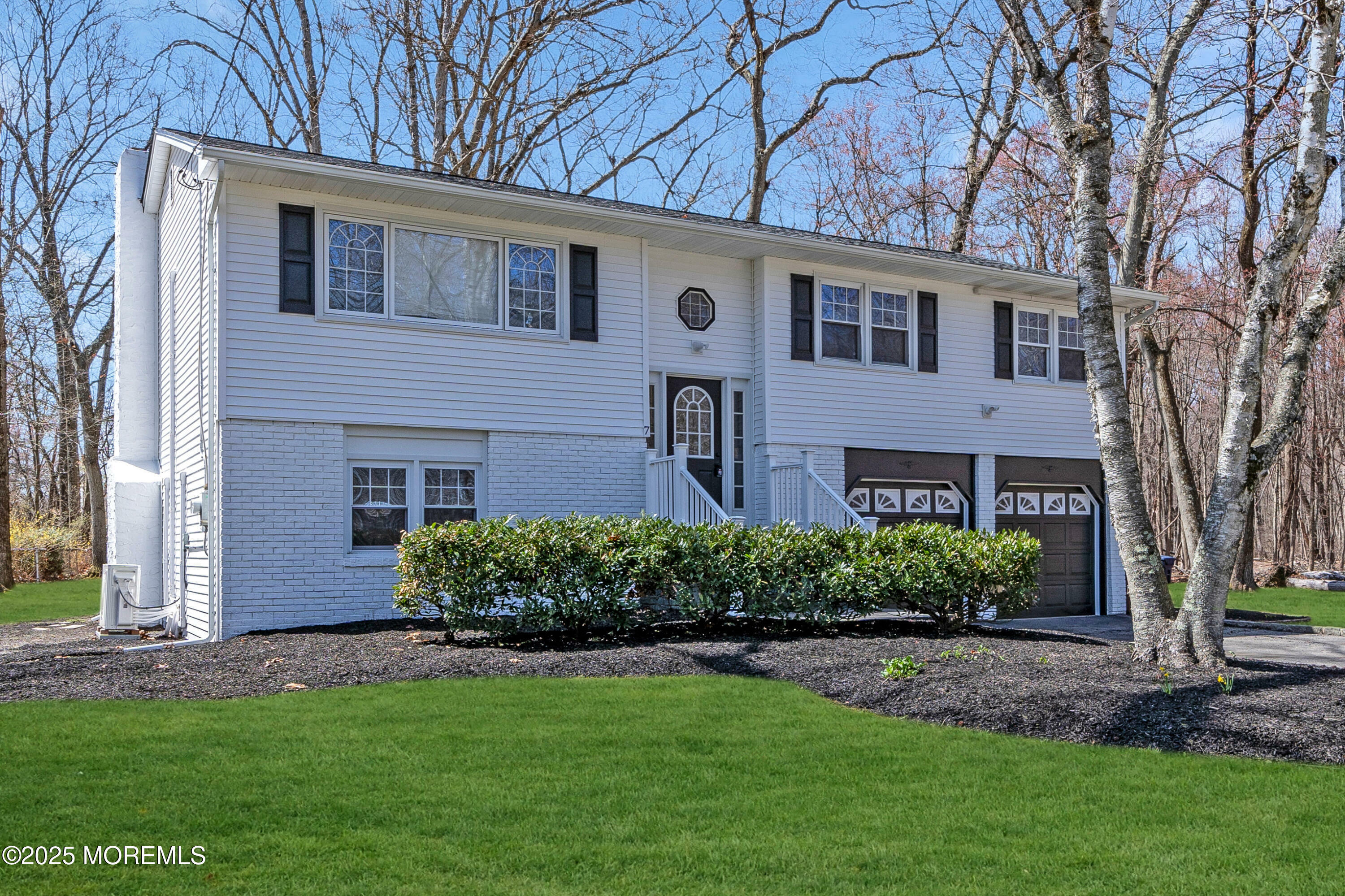 Property Photo: 7 Bunker Hill Road NJ 08648