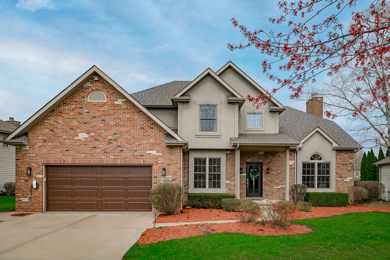 Property Photo: 21403 S Majestic Pine Street IL 60404