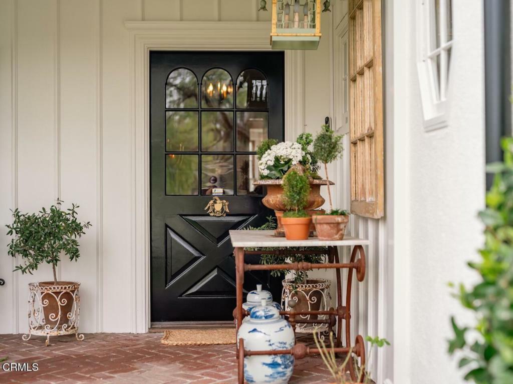 Property Photo: 190 San Miguel Road CA 91105