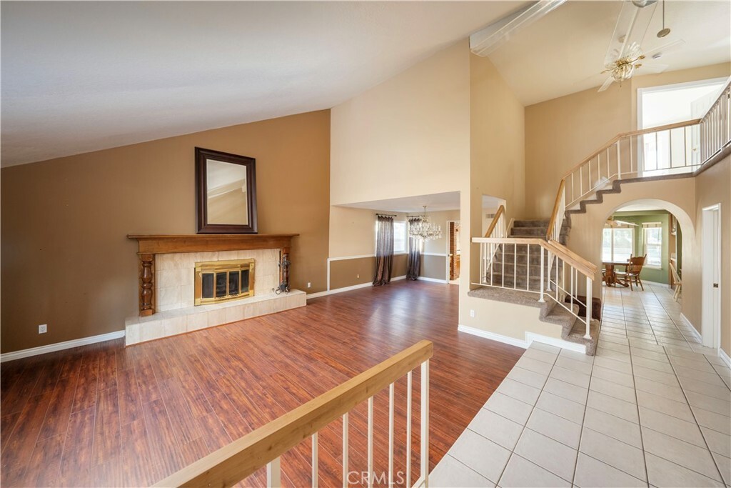Property Photo: 28010 Ellis Court CA 91350