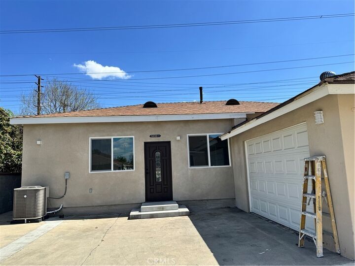 Property Photo:  5830 1/2 N Vista Street  CA 91775 