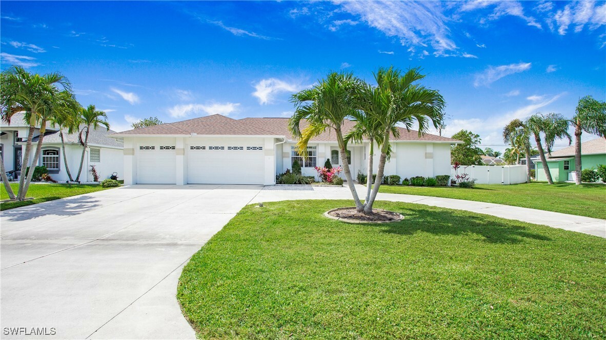 Property Photo: 1824 SE 20th Lane FL 33990