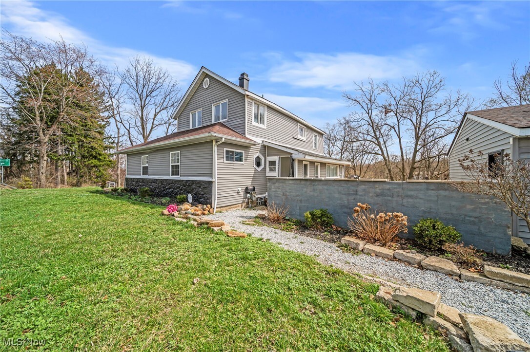 Property Photo: 10560 Johnnycake Ridge Road OH 44077