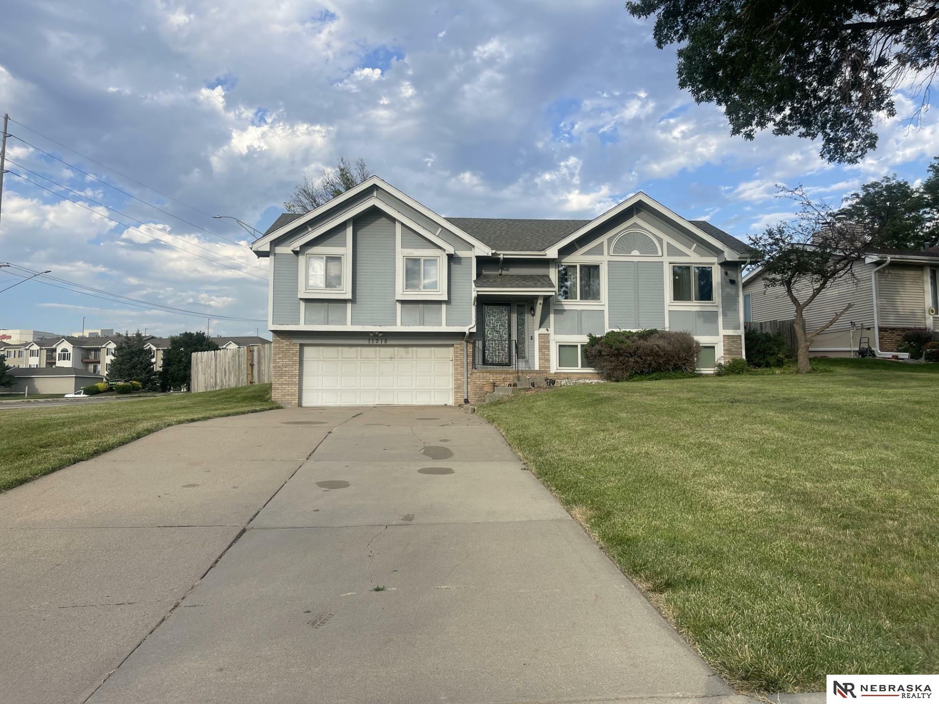Property Photo: 11218 Grande Avenue NE 68164