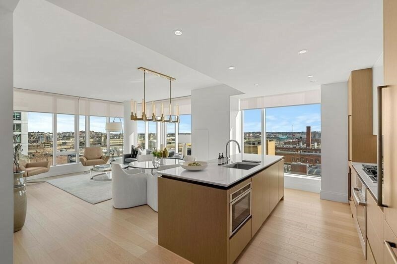 380 Harrison Avenue 1008  Boston MA 02118 photo