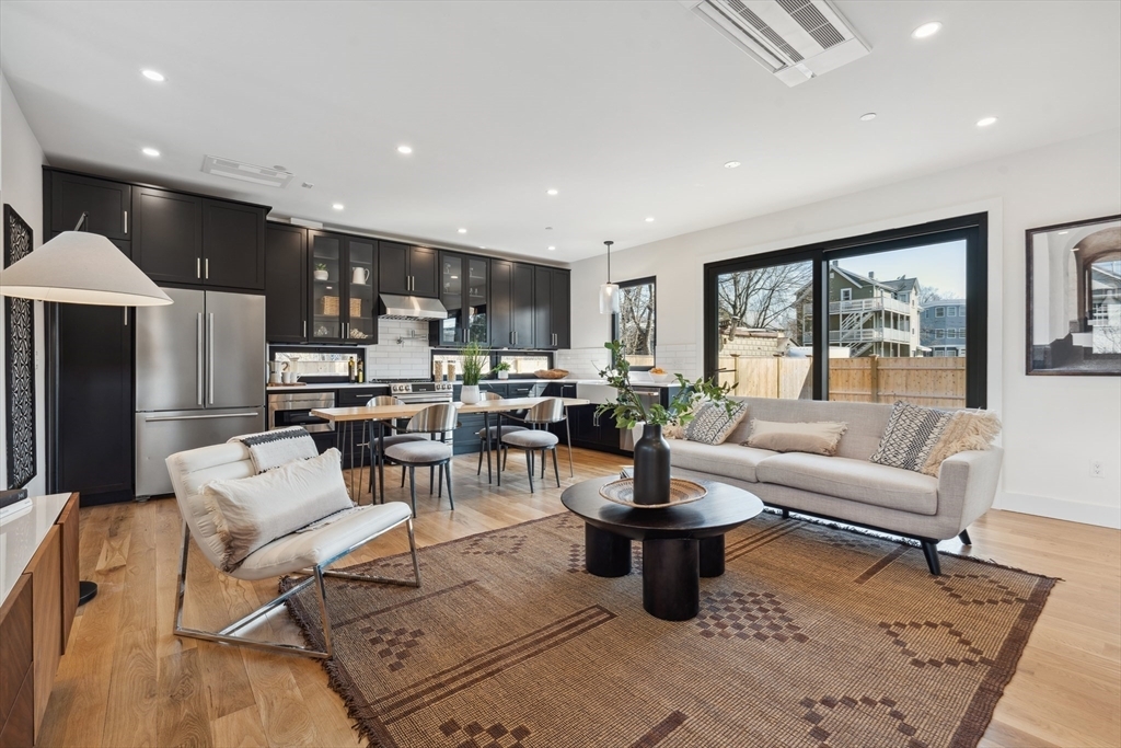 Property Photo:  23 Reed Street 2  MA 02140 
