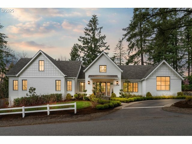 13041 Knaus Rd  Lake Oswego OR 97034 photo