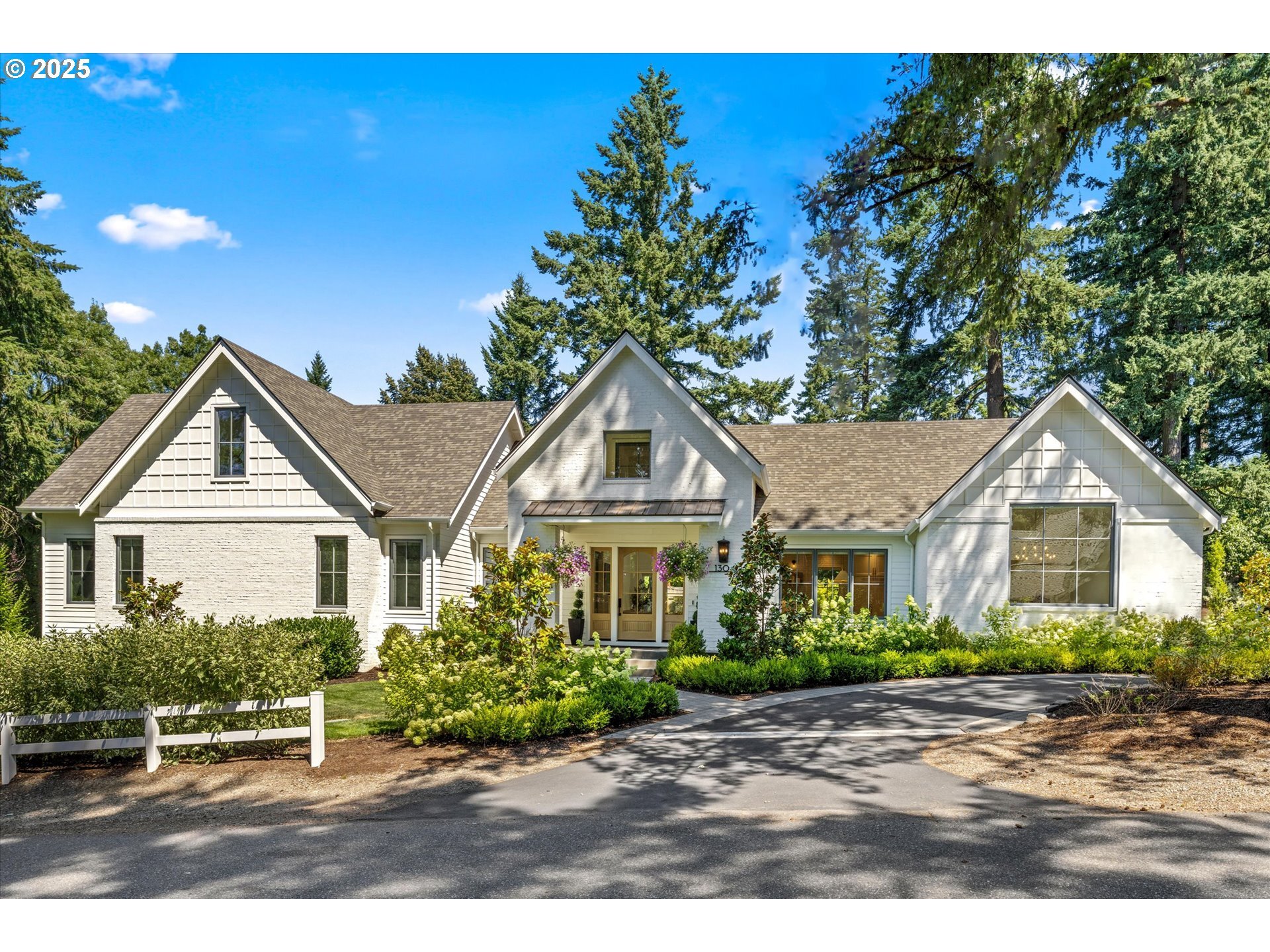 13041 Knaus Rd  Lake Oswego OR 97034 photo