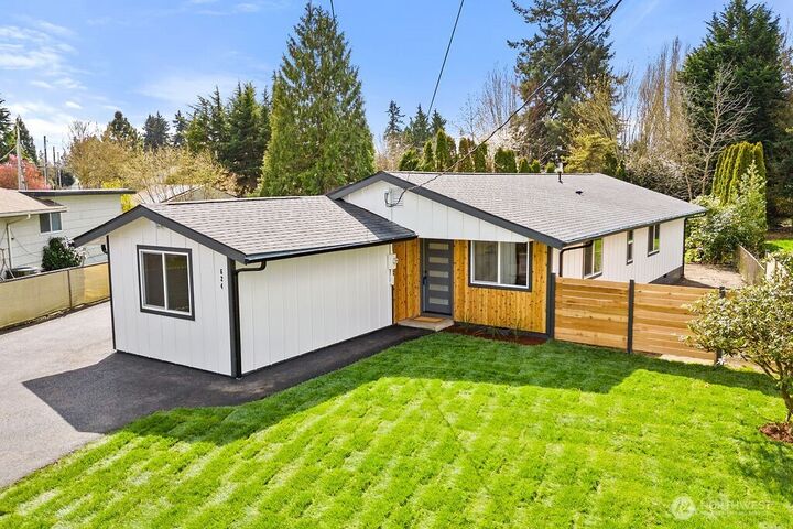 Property Photo:  624 S 91st Street  WA 98444 