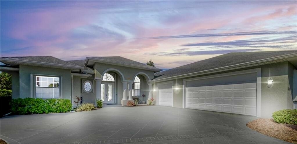 Property Photo: 6490 36th Lane FL 32966