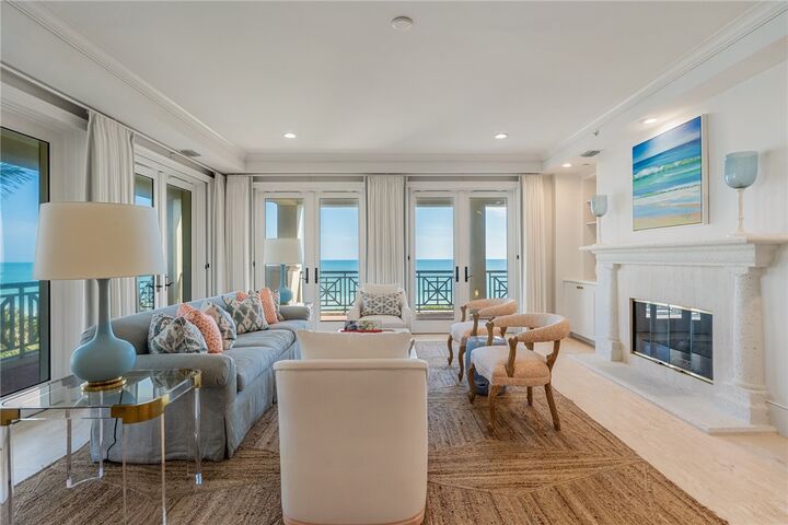 Property Photo: 60 Beachside Drive 201 FL 32963