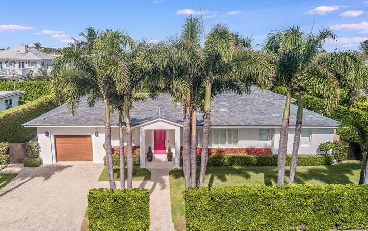 Property Photo:  225 Jamaica Lane  FL 33480 