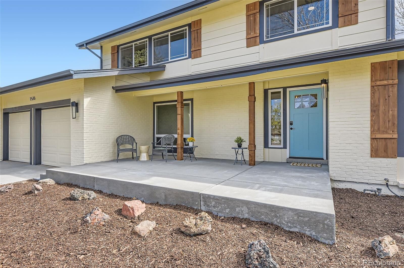 Property Photo: 1576 E Mineral Avenue CO 80122