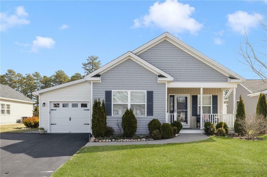 129 Chickadee Lane  South Kingstown RI 02879 photo
