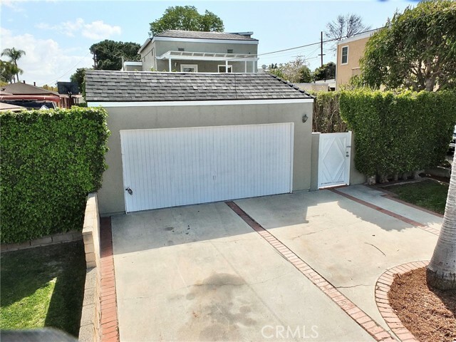Property Photo: 26028 Eshelman Ave CA 90717