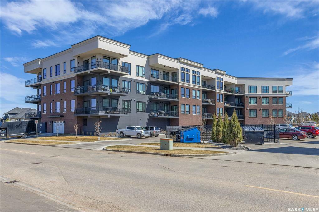 Property Photo: 408 Cartwright Street 210 SK S7T 0X1