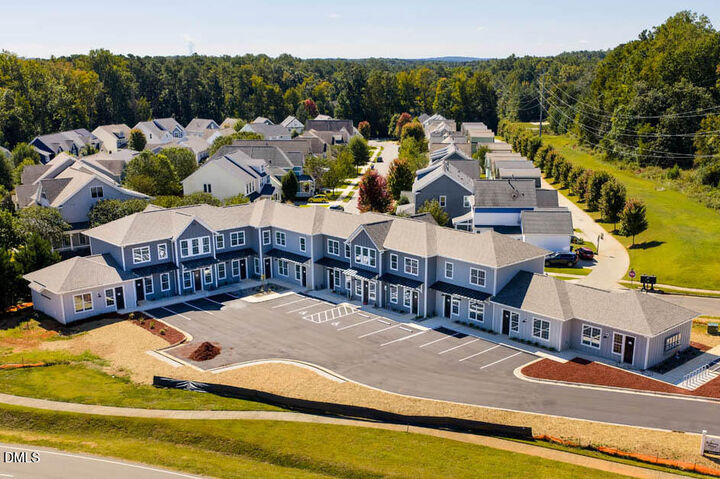 Property Photo: 110 Bellamy Lane 109 NC 27516