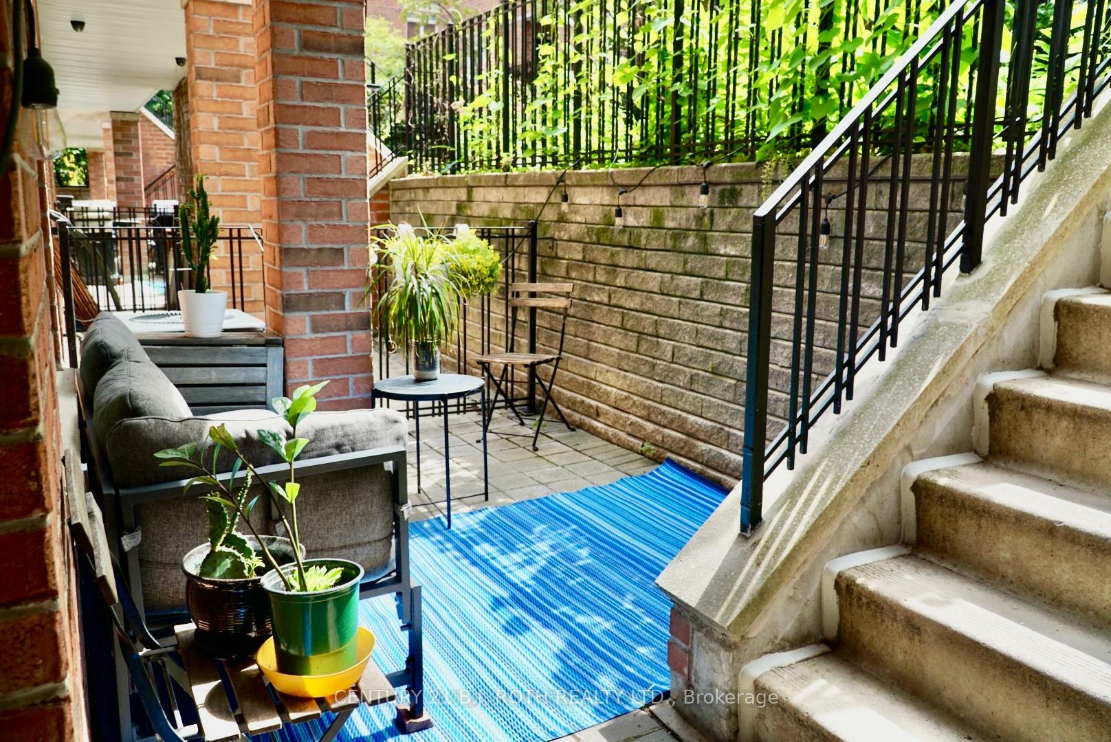 Property Photo: 415 Jarvis Street 115 ON M4Y 3C1