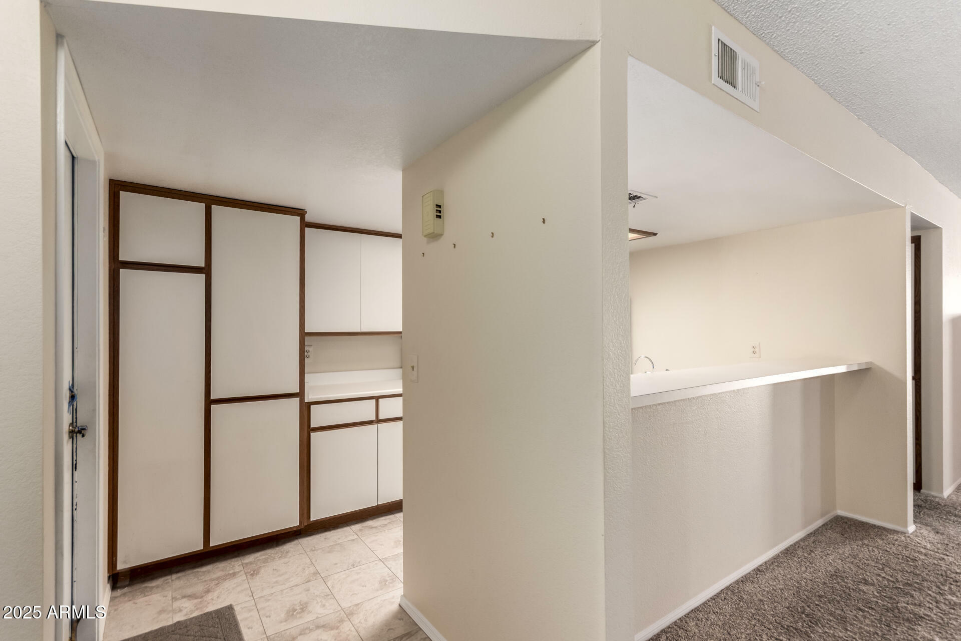 Property Photo: 1021 S Greenfield Road 1194 AZ 85206