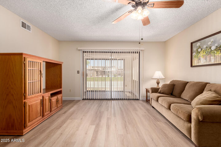 Property Photo: 1021 S Greenfield Road 1194 AZ 85206