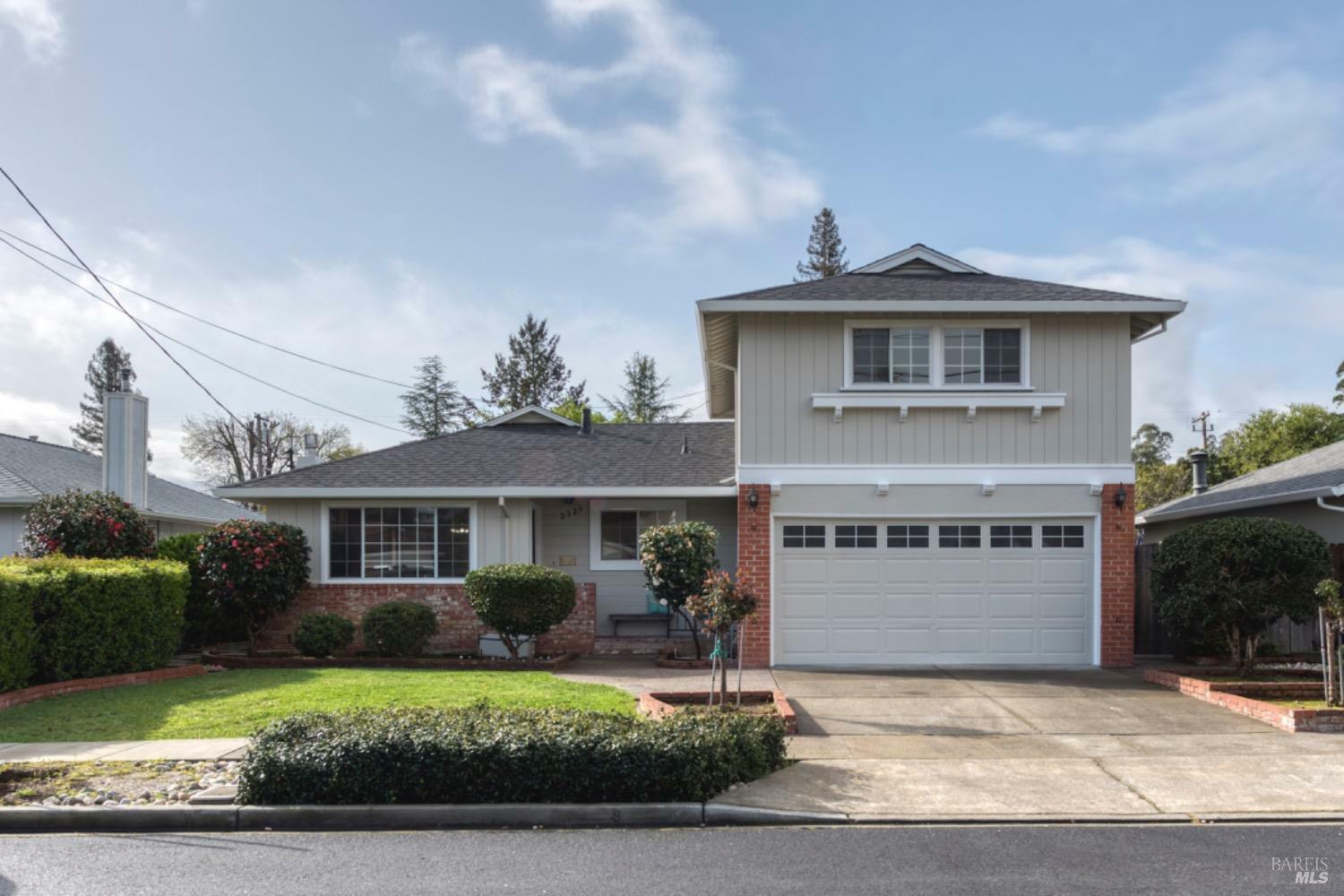 Property Photo: 2325 Roberto Street CA 94558