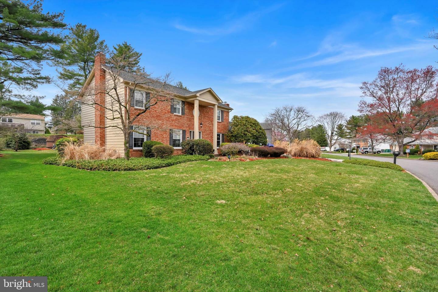 Property Photo: 810 Mandy Lane PA 17011