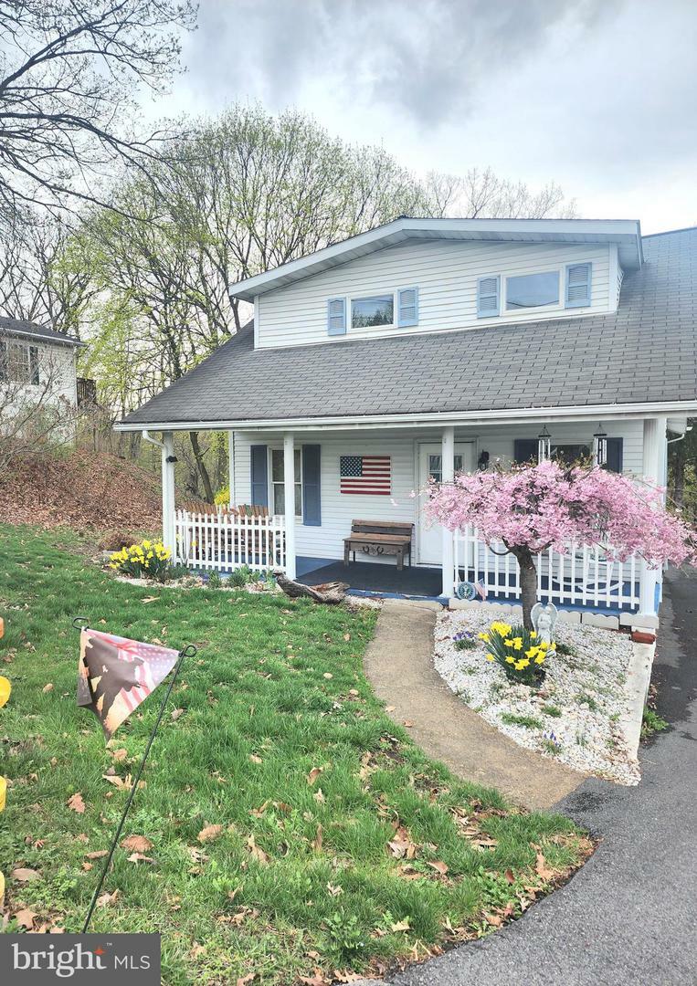 Property Photo: 526 Fort Avenue MD 21502