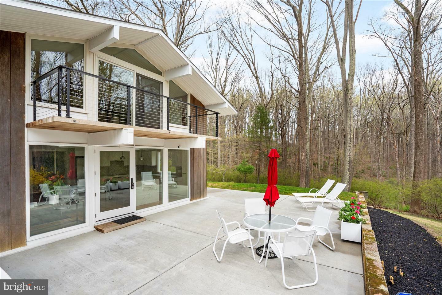 Property Photo: 14 Burwood Court MD 21093