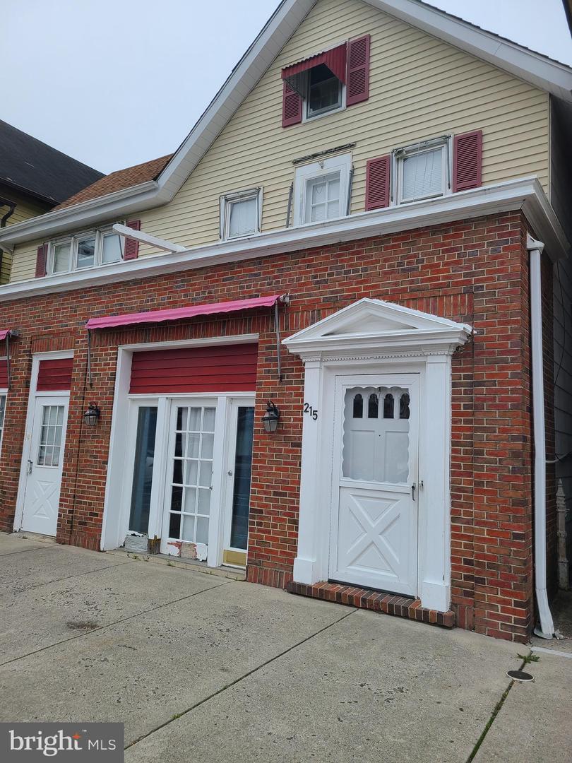 215 Philadelphia Avenue  Egg Harbor City NJ 08215 photo