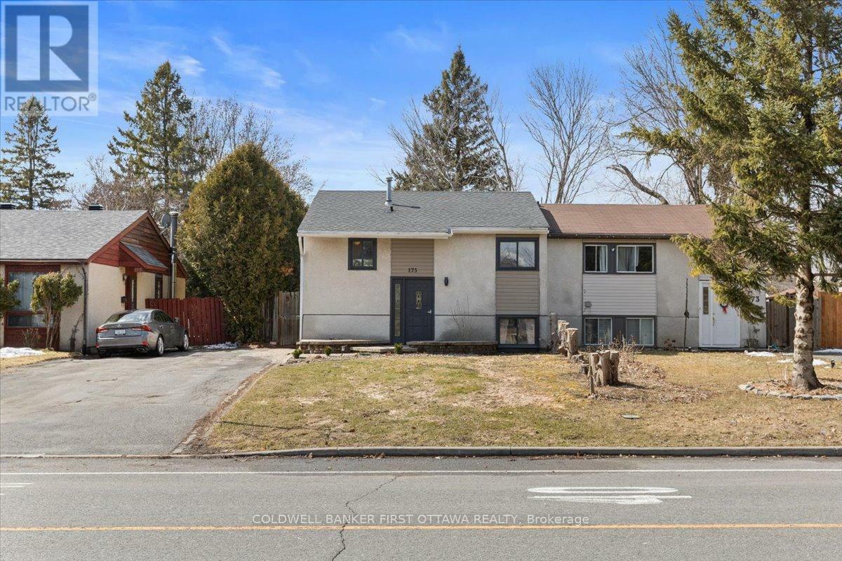 Property Photo: 175 Castlefrank Road ON K2L 1T3