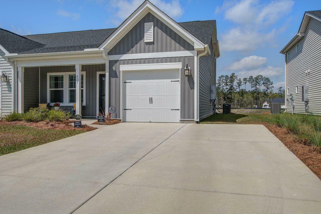 Property Photo: 832 Descartes Street SC 29486