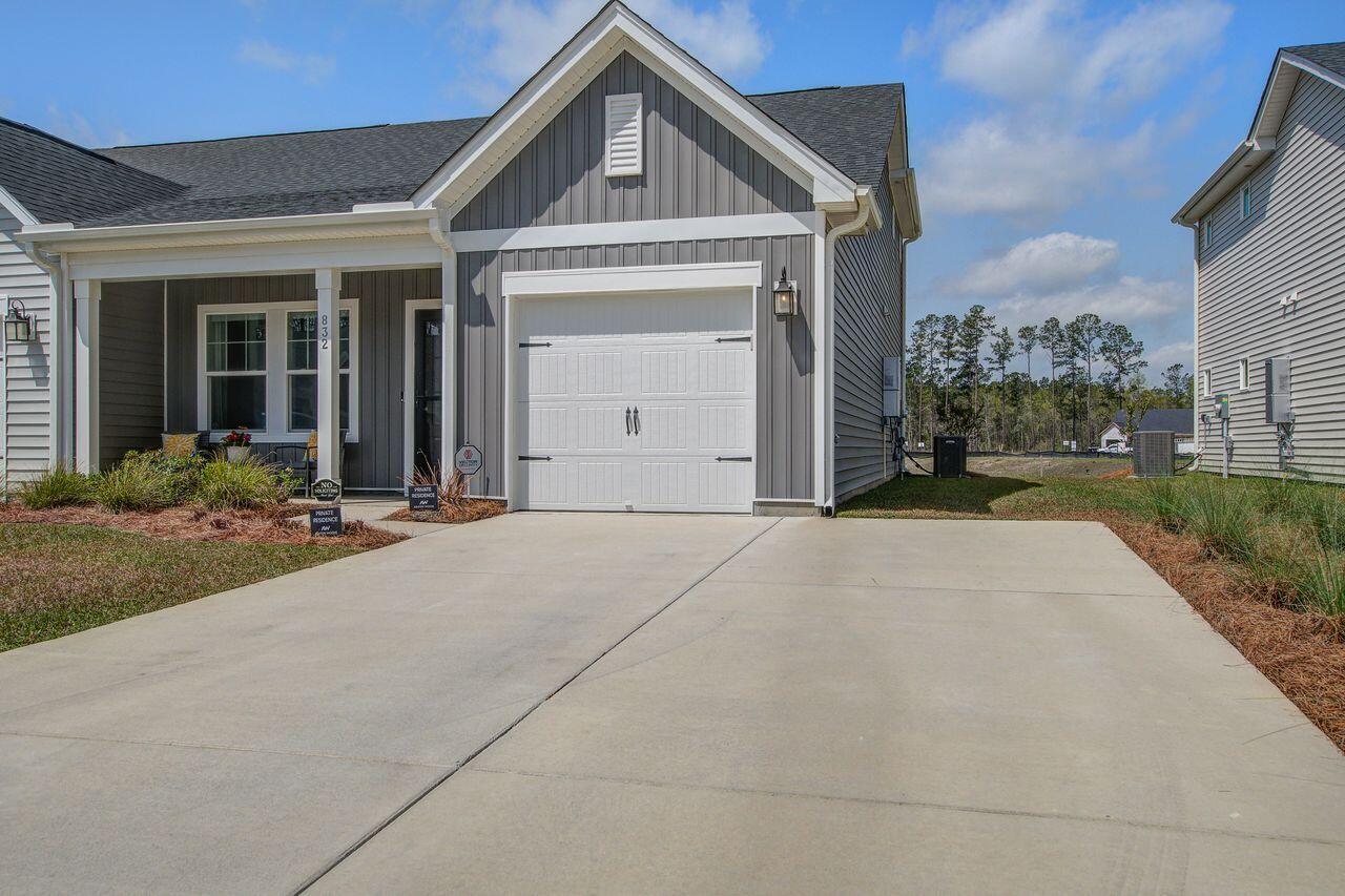 Property Photo: 832 Descartes Street SC 29486