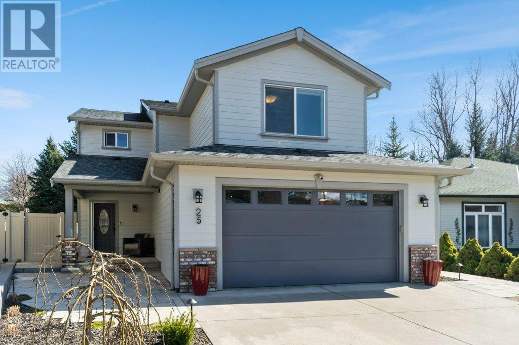 Property Photo: 801 20 Street Northeast 25 BC V1E 2R7