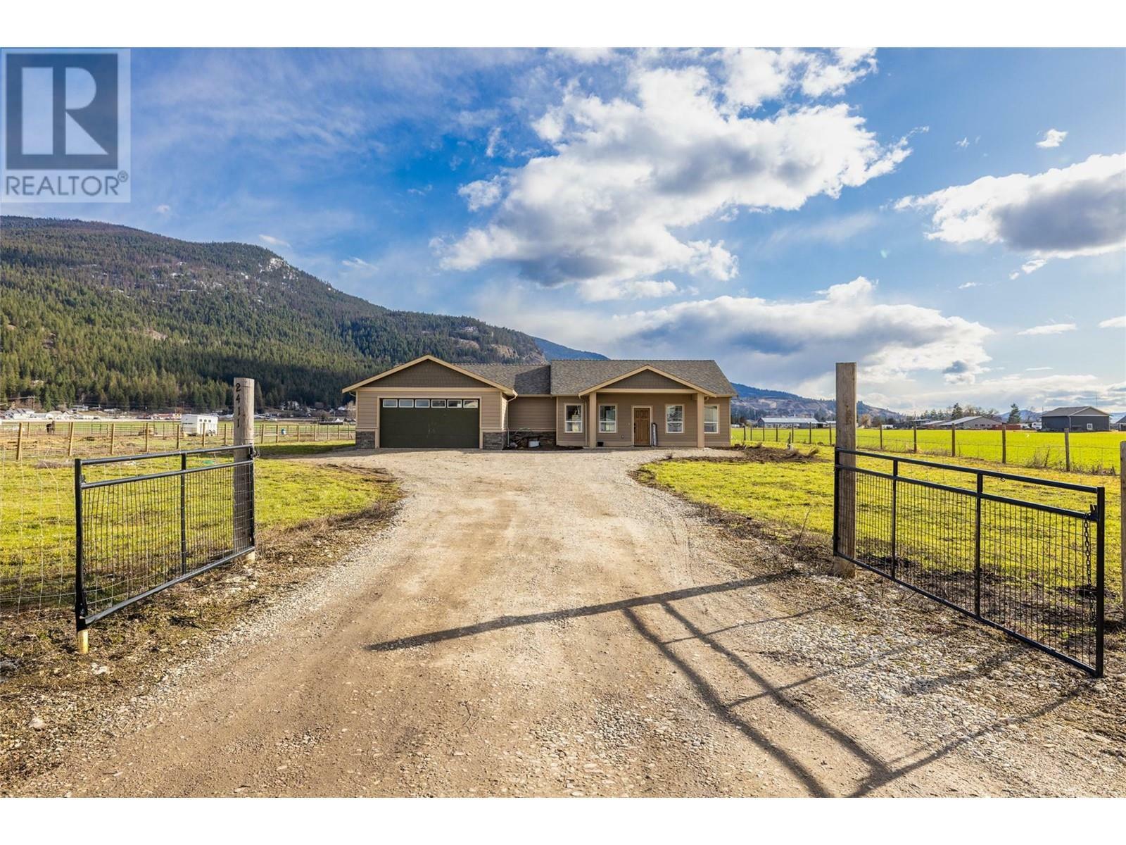 Property Photo: 2411 Harding Road BC V4Y 0V9