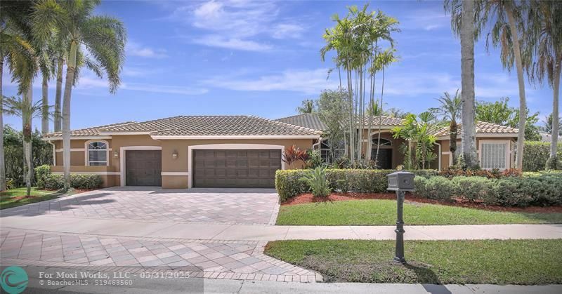 Property Photo: 2529 Eagle Run Cir FL 33327