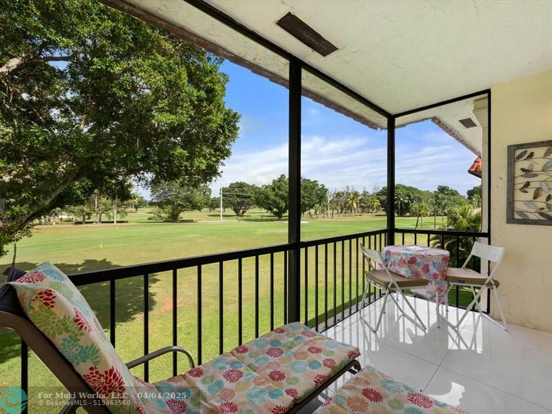 Property Photo: 9300 N Hollybrook Lake Dr 303 FL 33025