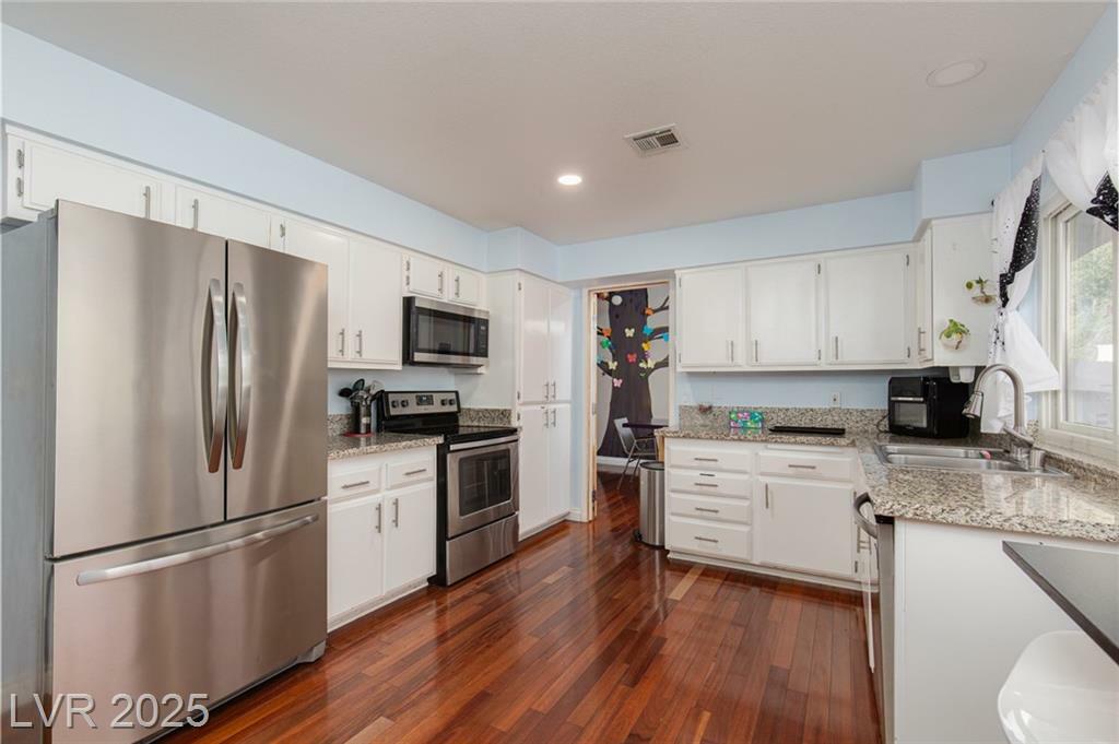 Property Photo:  5010 Mick Place  NV 89103 