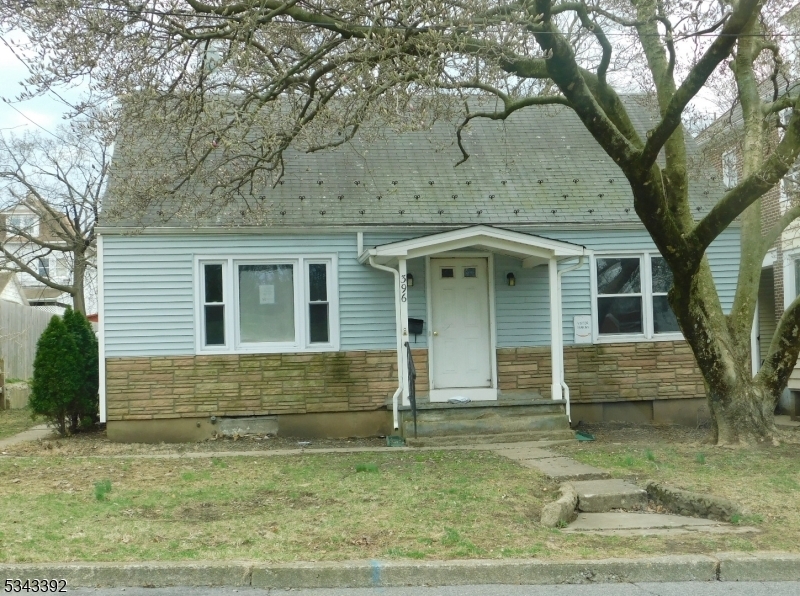396 Center St  Phillipsburg Town NJ 08865 photo