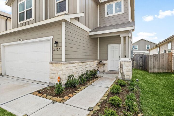 Property Photo:  25927 Chicory Drive  TX 77355 