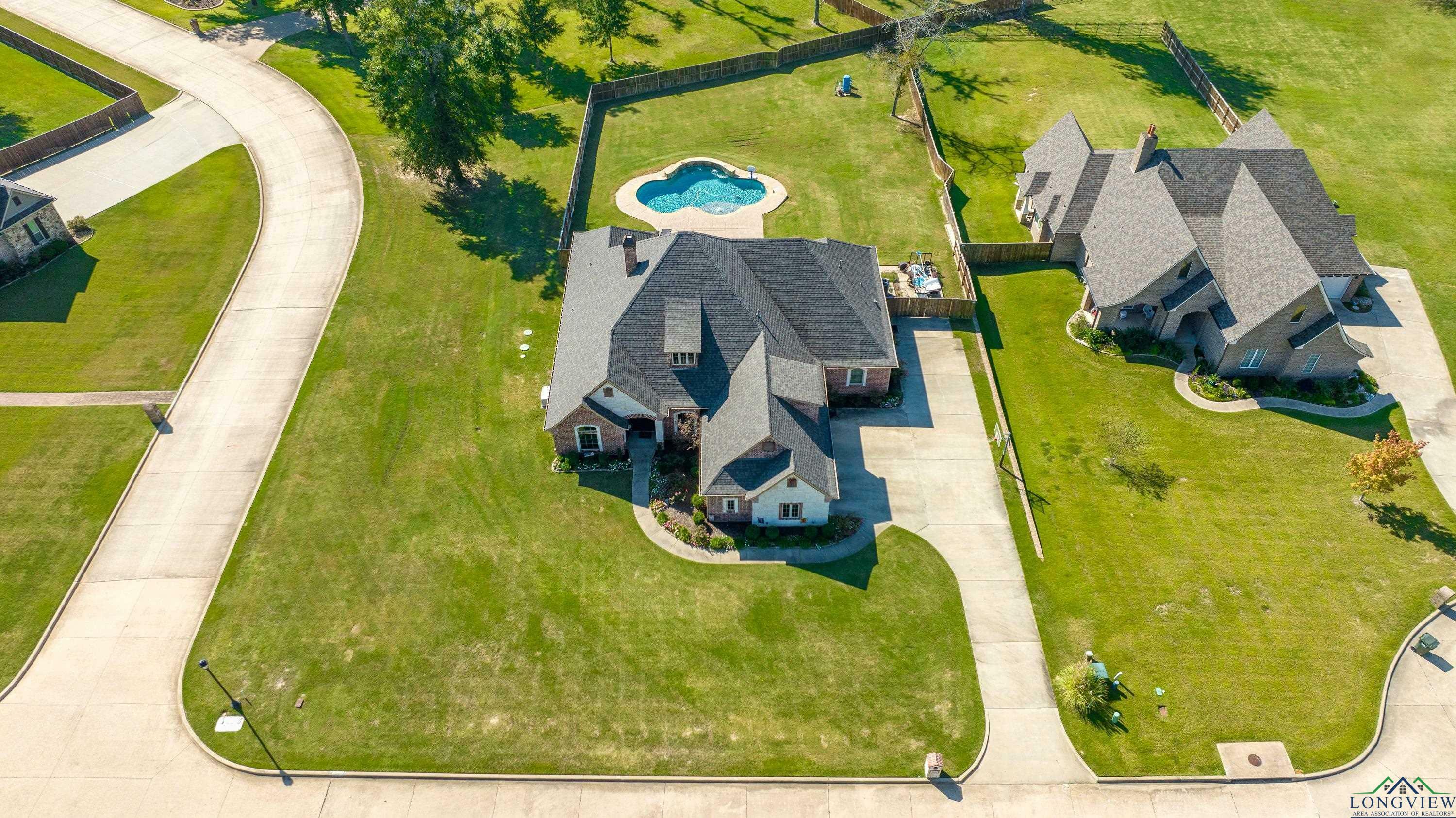 Property Photo: 175 Rockrose Dr TX 75605