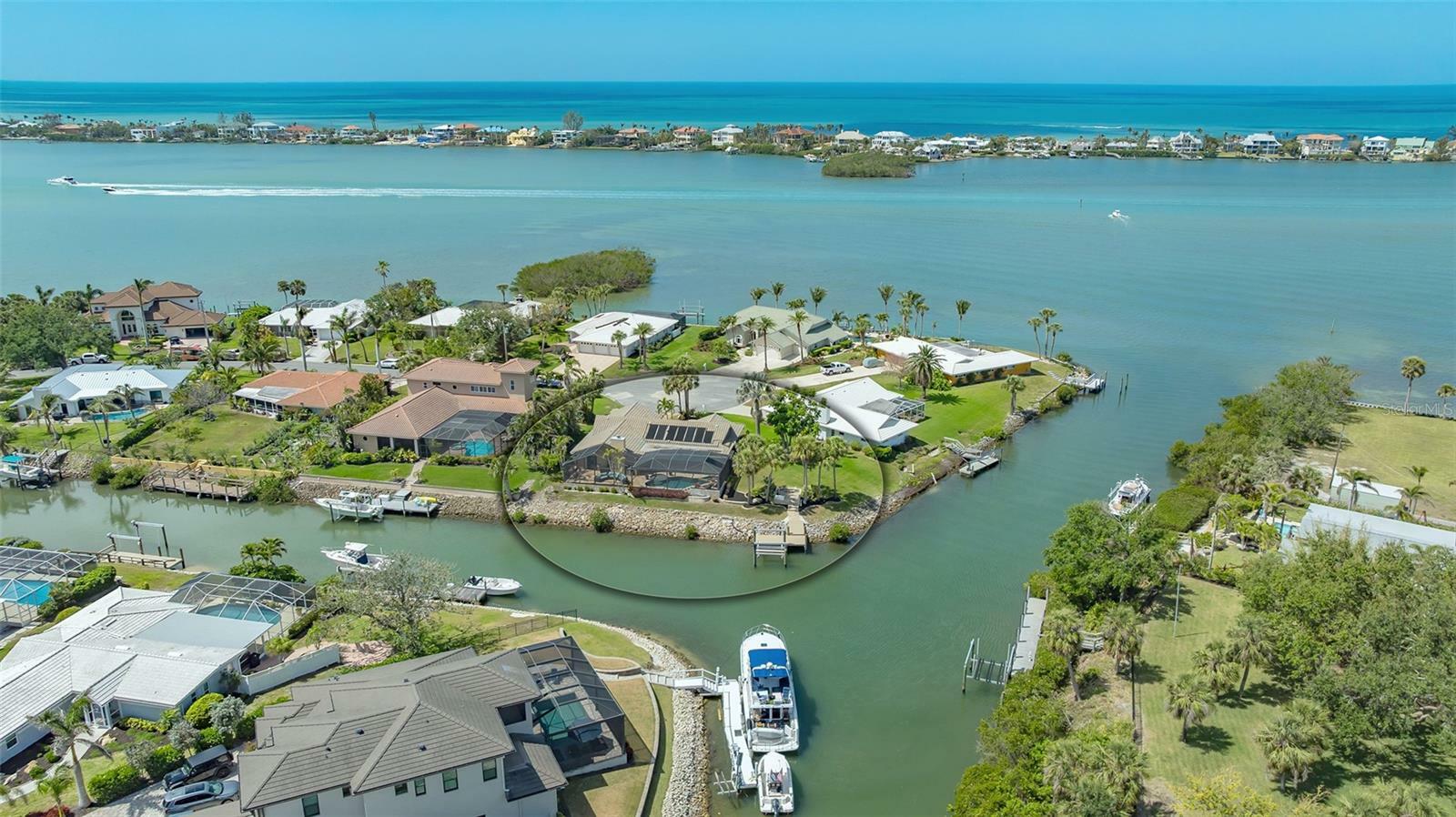 Property Photo: 452 Picasso Drive FL 34275