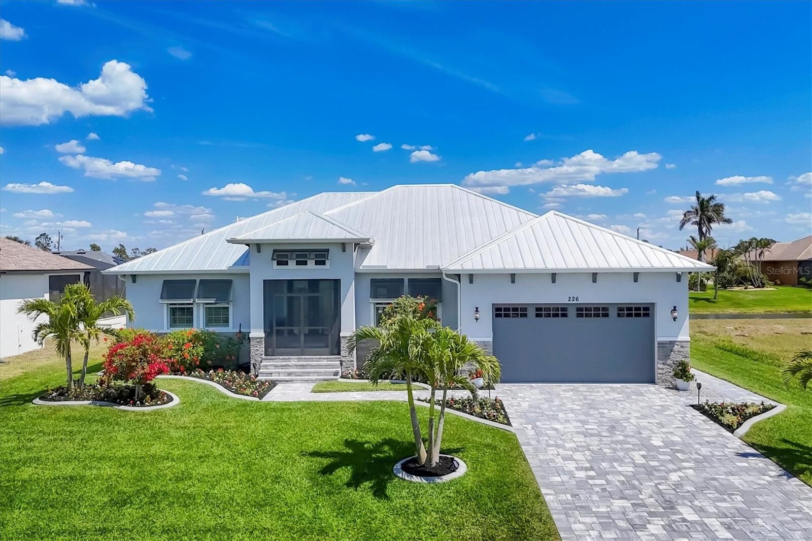 Property Photo: 226 W Pine Valley Lane FL 33947