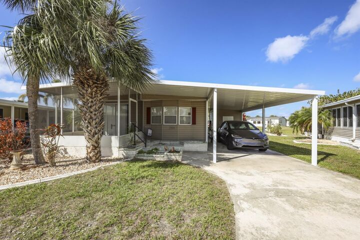 2100 Kings Highway 288  Port Charlotte FL 33980 photo