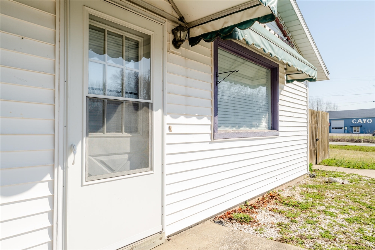 Property Photo: 4875 N Watervliet Road MI 49098-9758