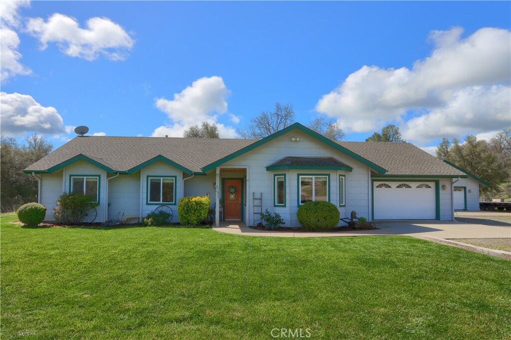 Property Photo:  3899 La Rosa Road G  CA 95338 