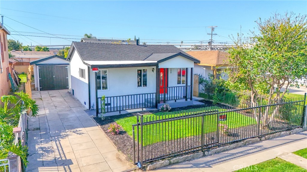 Property Photo: 208 W 111th Street CA 90061