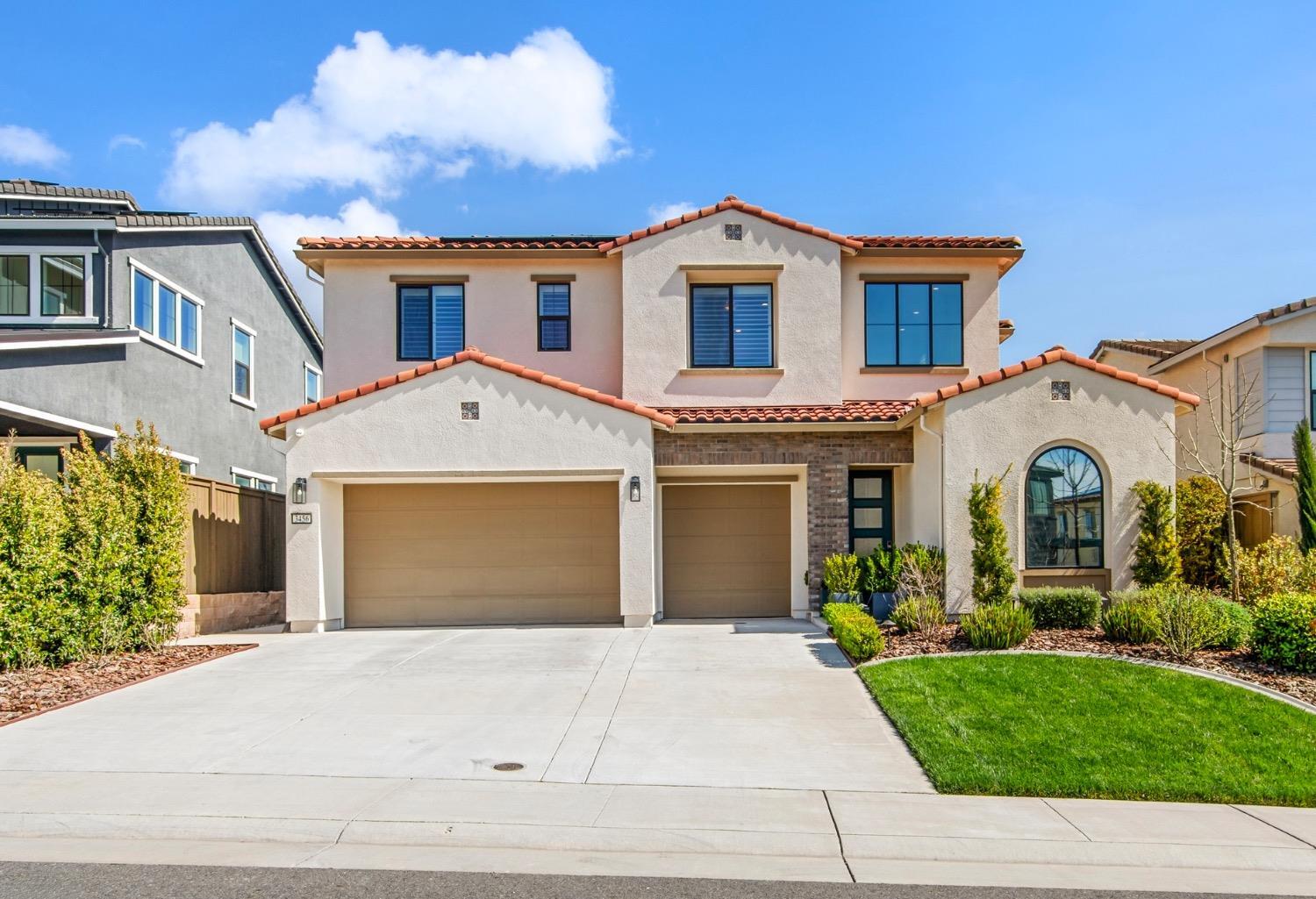 Property Photo: 3456 Hidden Ranch Loop CA 95765