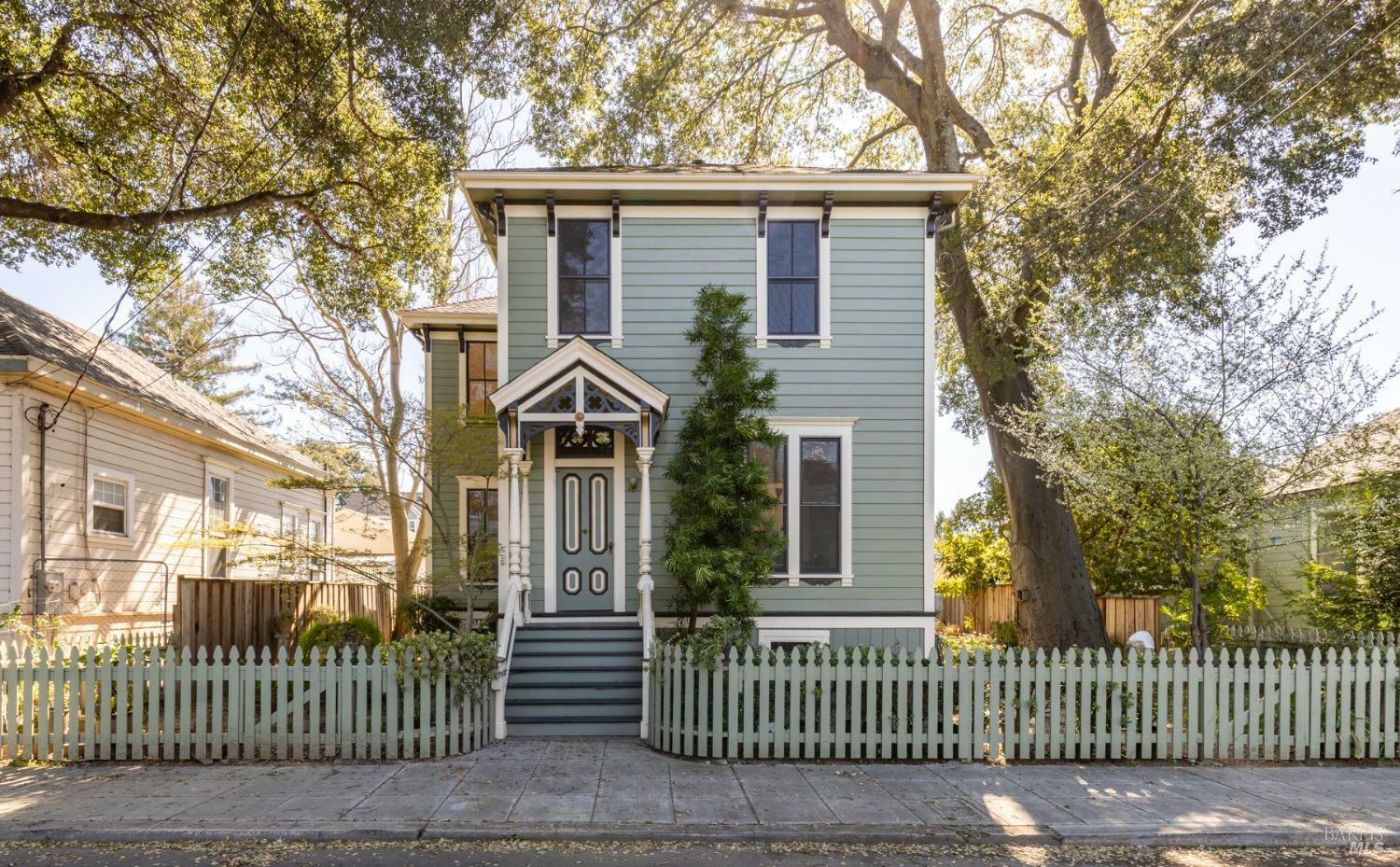 Property Photo: 1415 Earl Street CA 94559