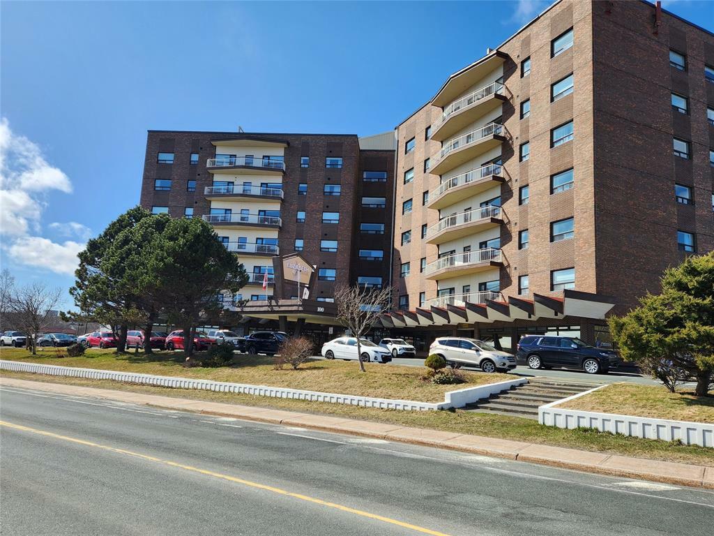 Property Photo: 100 Elizabeth Avenue 515 NE A1B 1S1